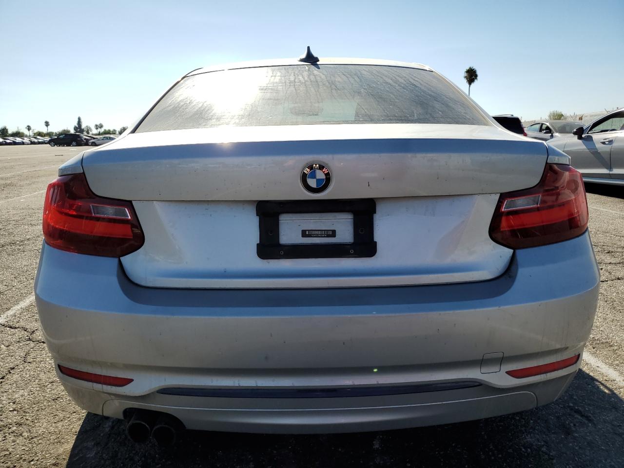 BMW 2 SERIES I SULEV