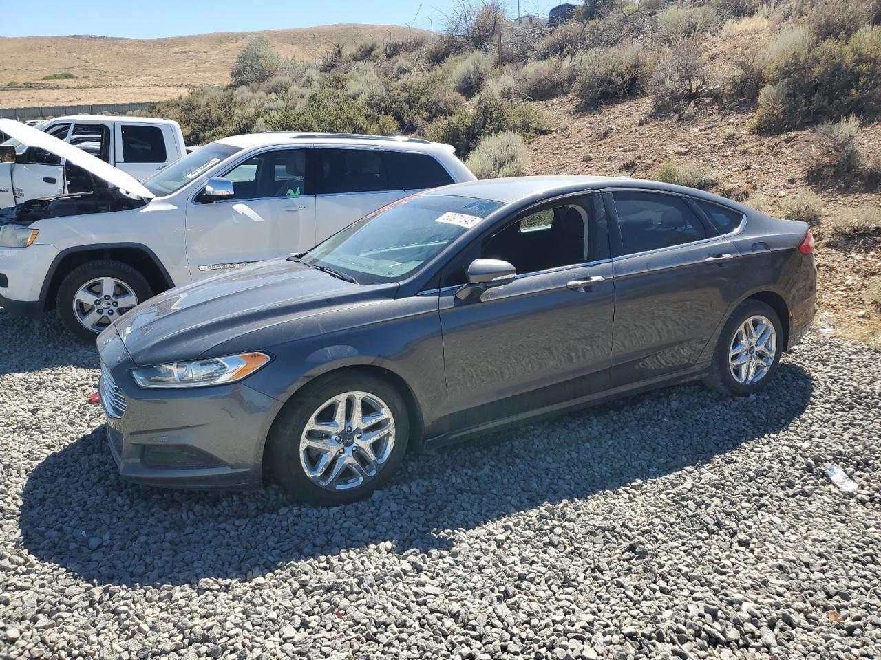 FORD FUSION SE