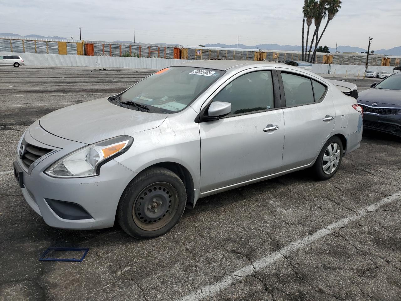 NISSAN VERSA S