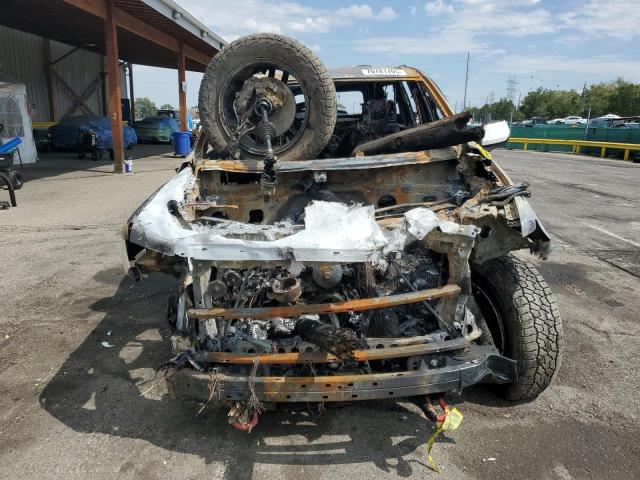2024 GMC YUKON XL K1500 AT4 1GKS2HKDXRR144122