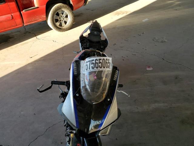 2017 YAMAHA YZFR1M JYARN40E8HA000650