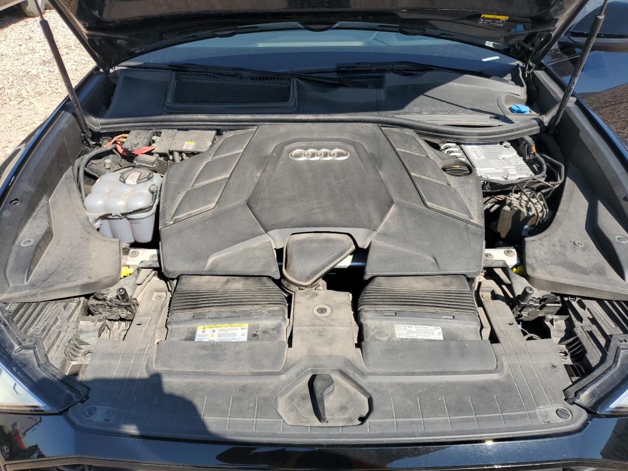 AUDI Q8 PRESTIGE S-LINE