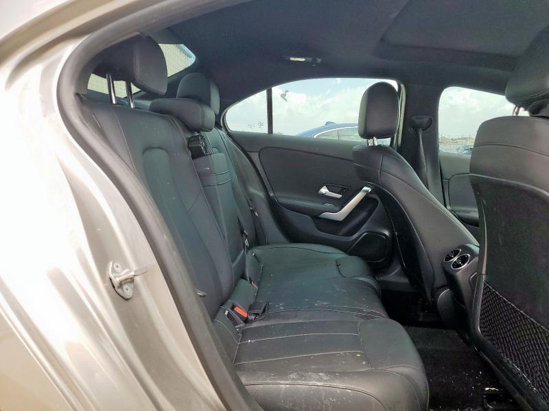 2020 MERCEDES-BENZ A 220 W1K3G4EB8LJ219089