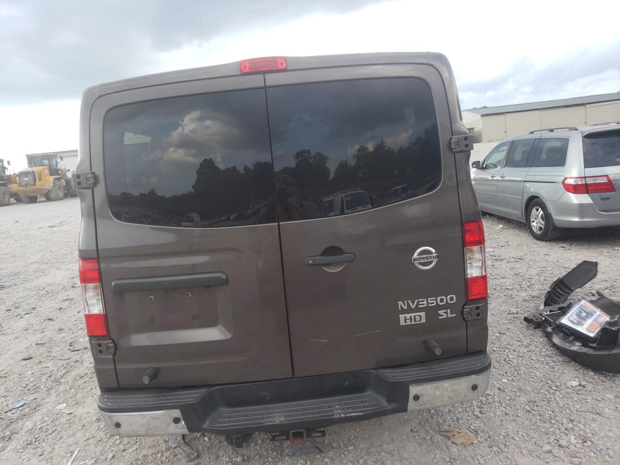 NISSAN NV3500 3500 S