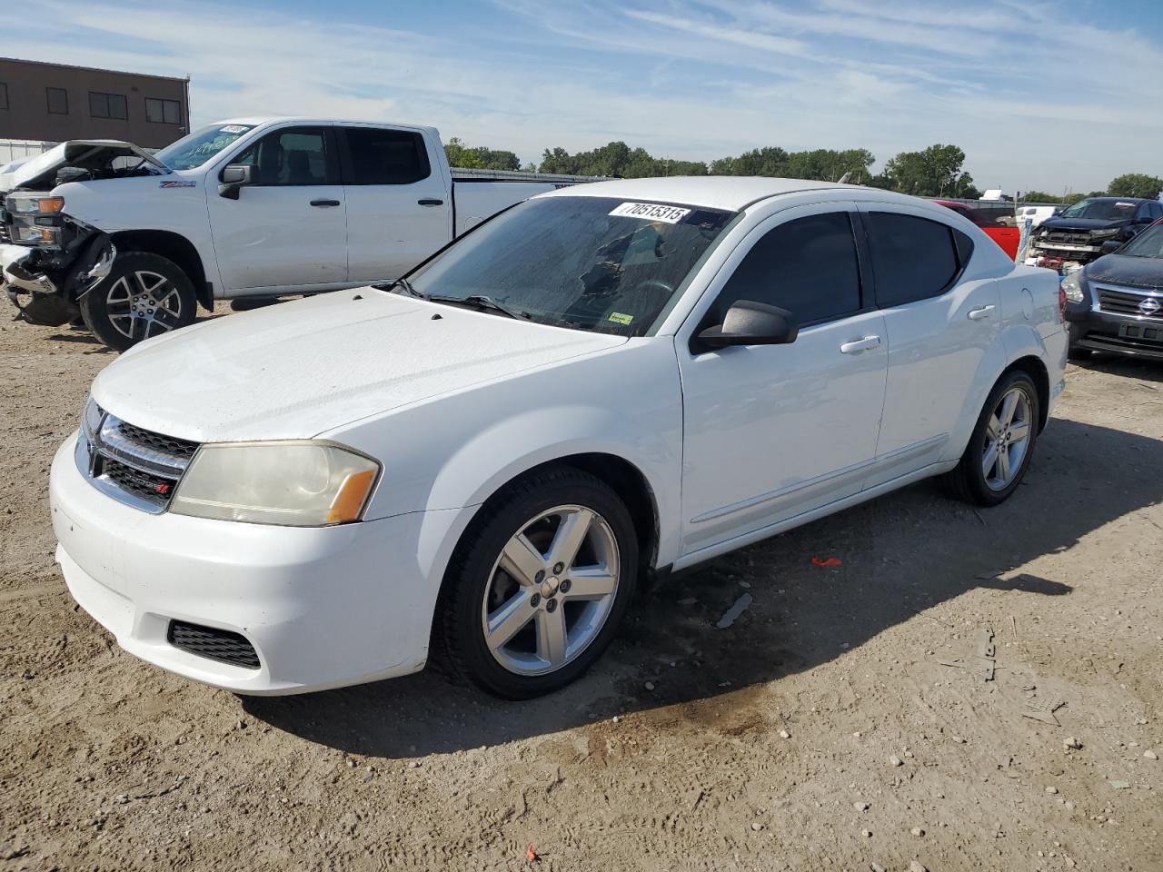 DODGE AVENGER SE