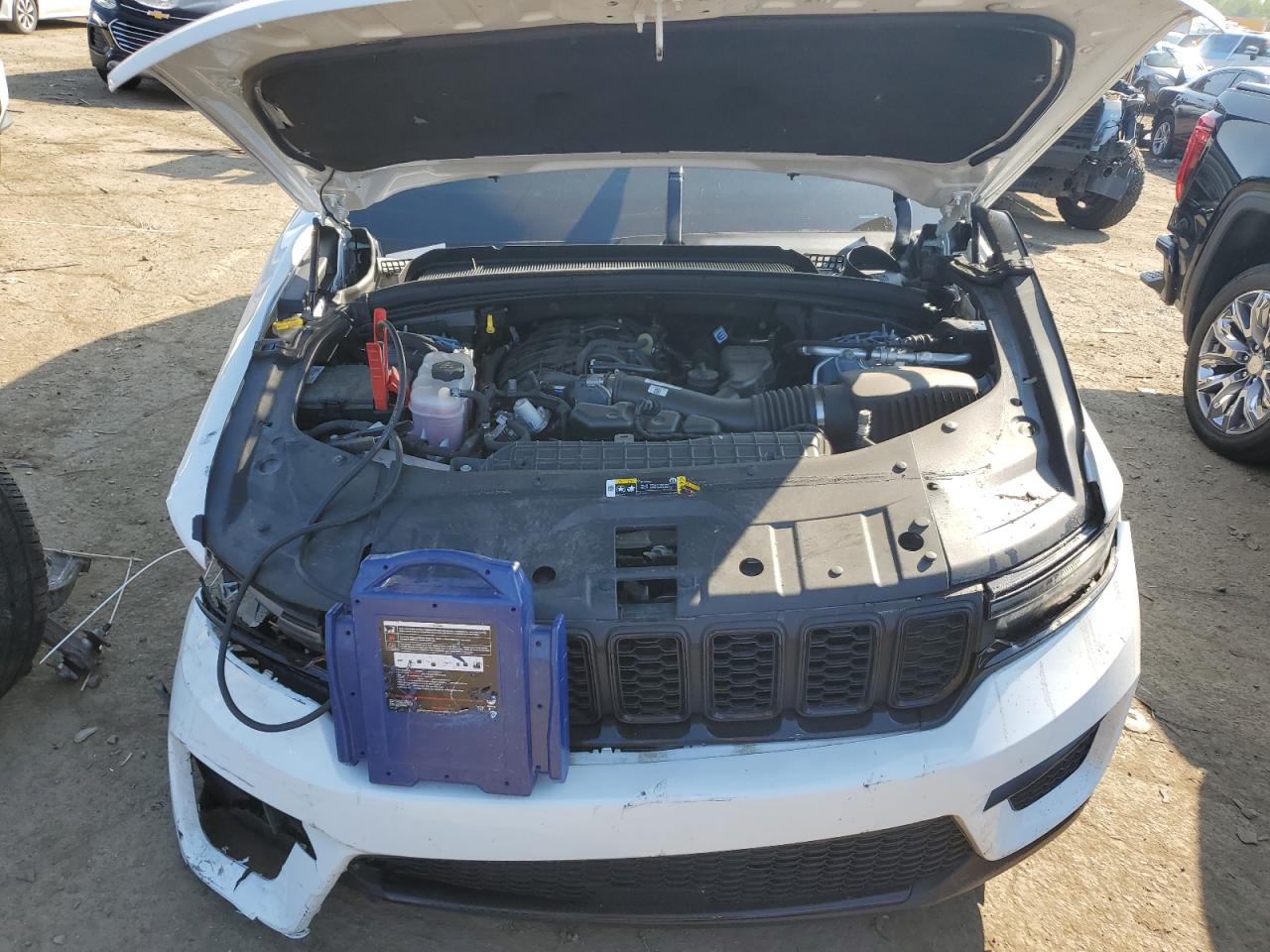 JEEP GRAND CHEROKEE LAREDO