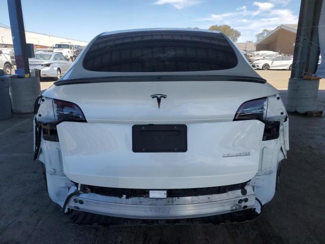 2020 TESLA MODEL Y 5YJYGDEE2LF028382