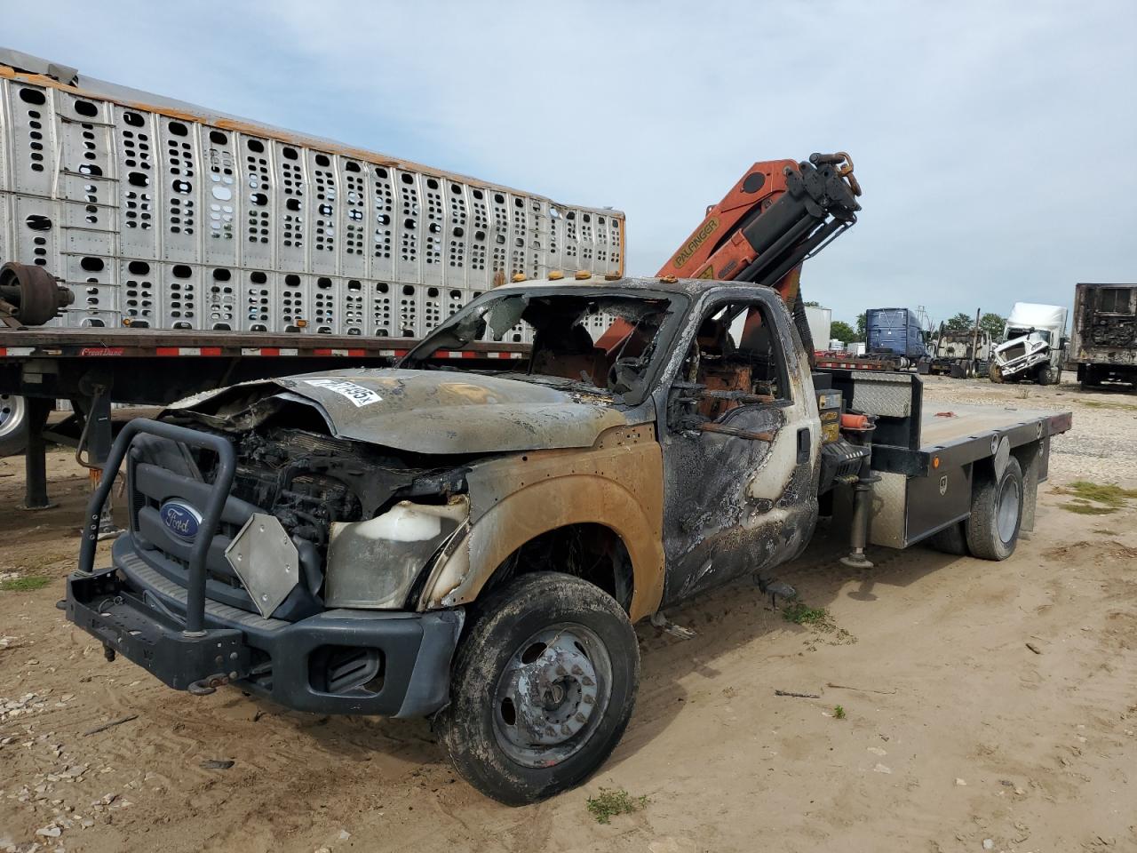 FORD F-550 SUPER DUTY