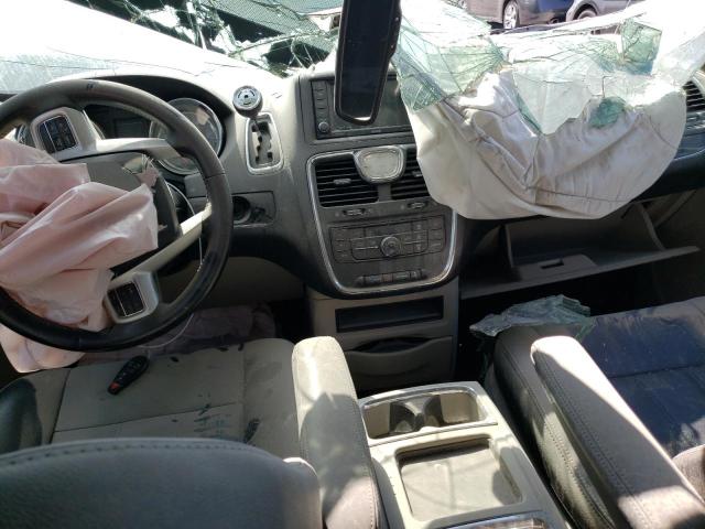 2016 CHRYSLER TOWN & COU 2C4RC1BG4GR288314