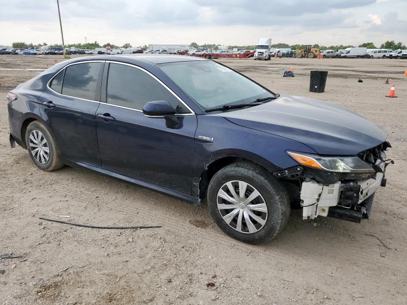 2021 TOYOTA CAMRY LE 4T1C31AK1MU567533