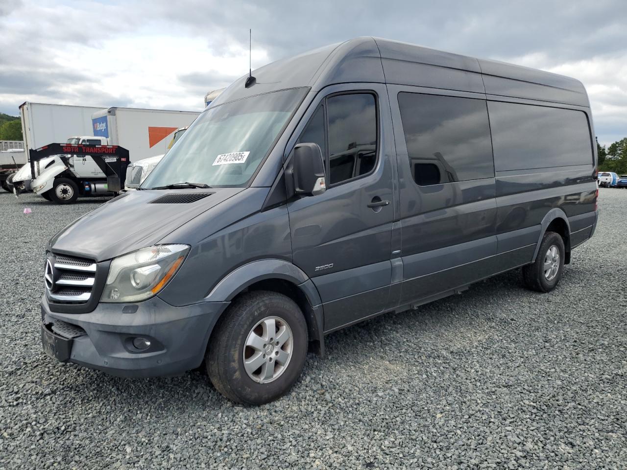 MERCEDES-BENZ SPRINTER 2500