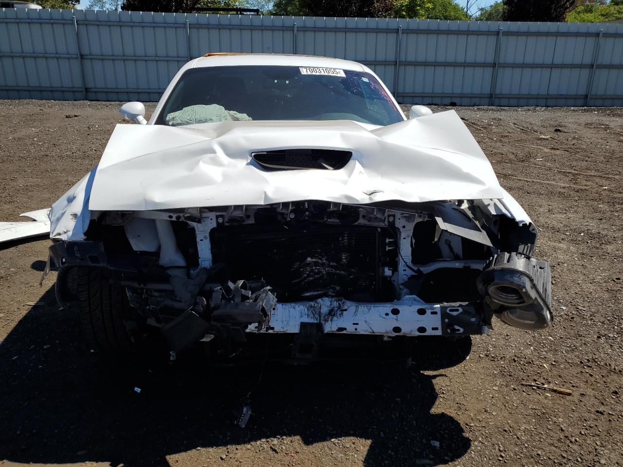 DODGE CHALLENGER SRT 392