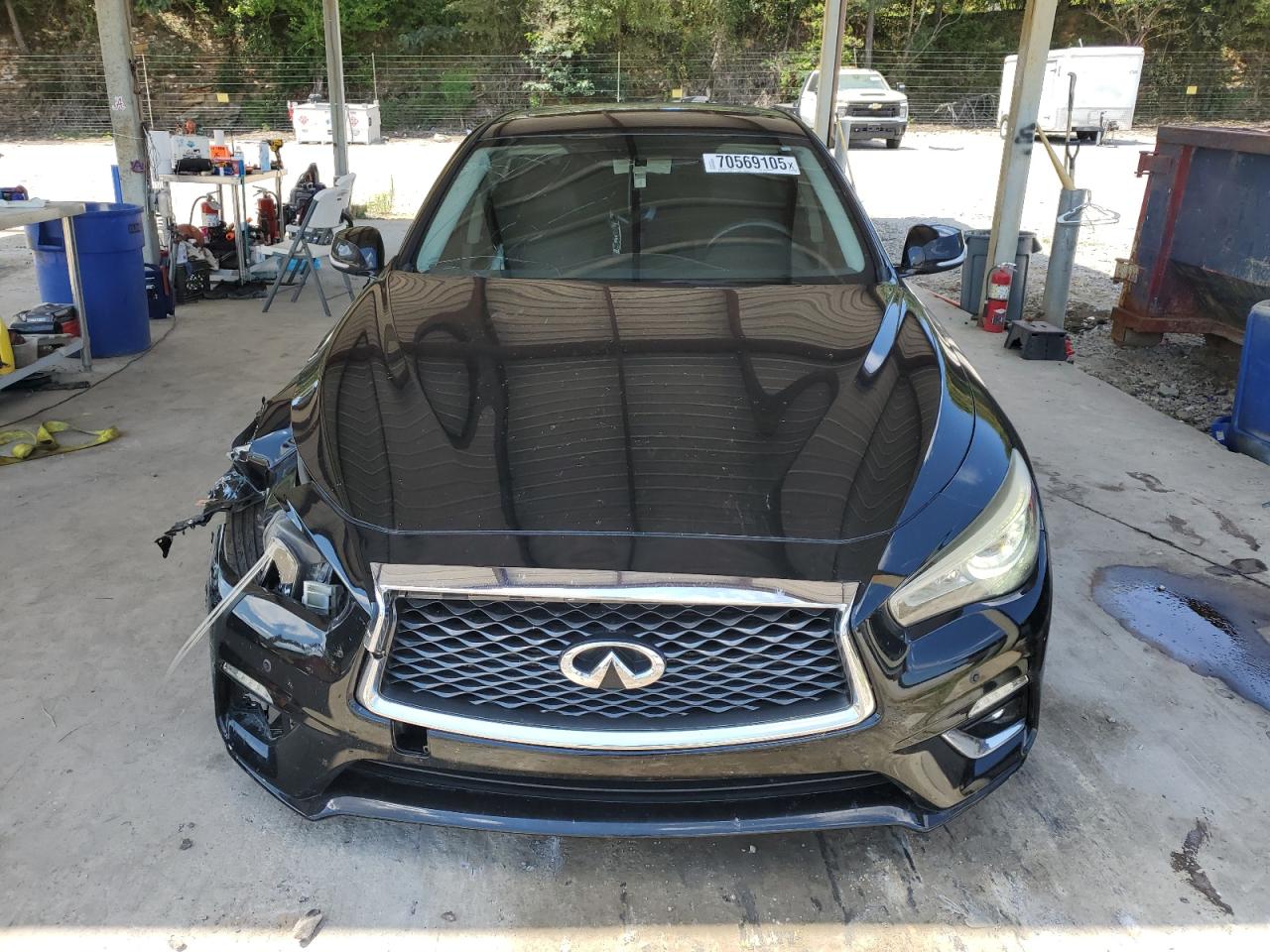 INFINITI Q50 LUXE