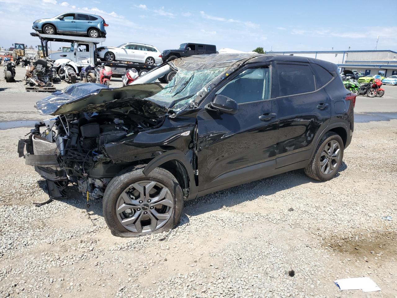 KIA SELTOS LX