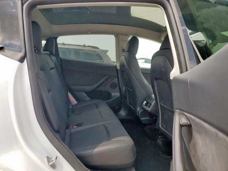 2024 TESLA MODEL Y 7SAYGDED2RF017479
