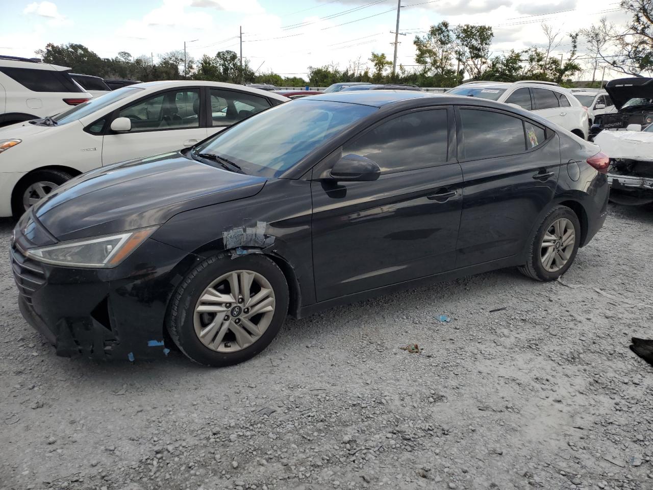 HYUNDAI ELANTRA SEL