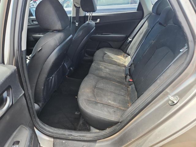 2018 KIA OPTIMA LX 5XXGT4L34JG239652