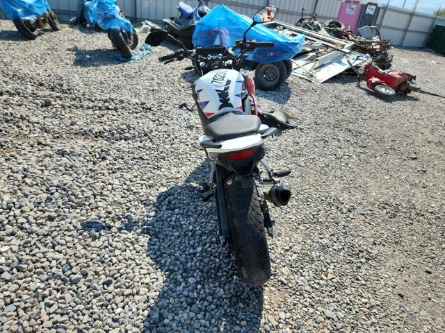 2015 HONDA CB500 F MLHPC4565F5200276