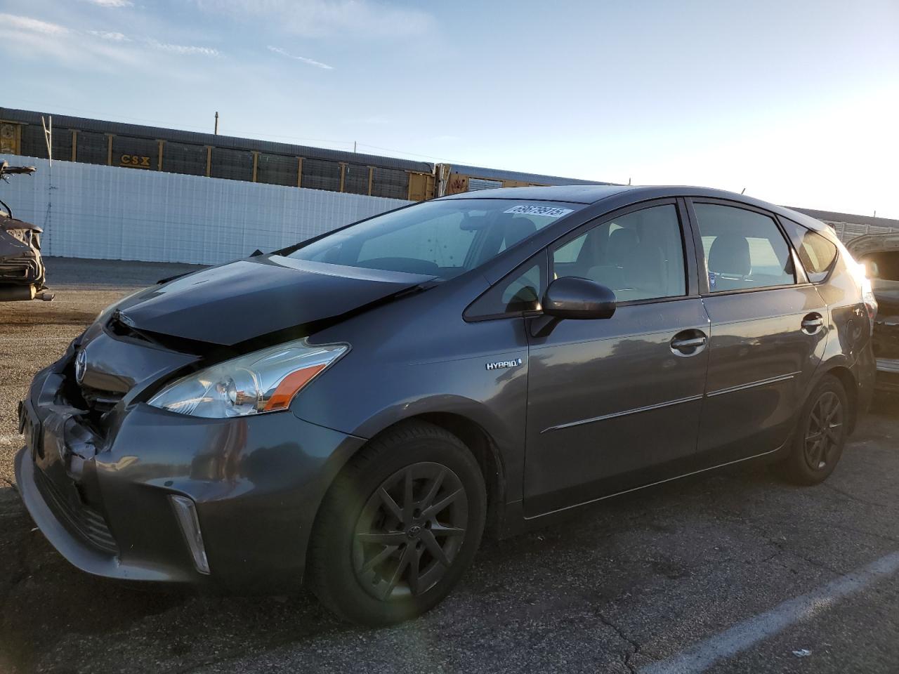 TOYOTA PRIUS V