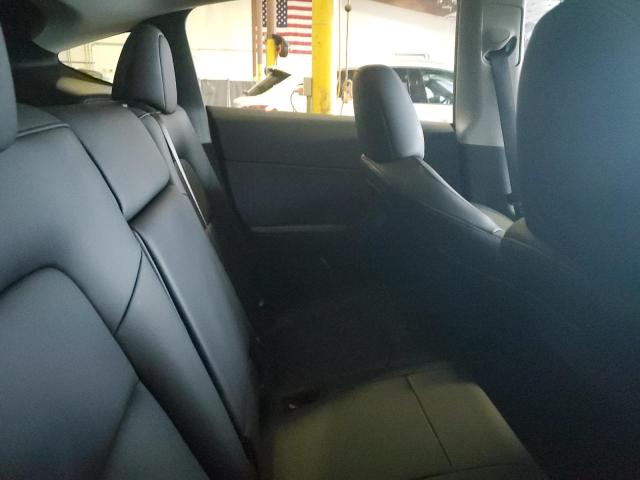2024 TESLA MODEL Y 7SAYGDEE3RA312824