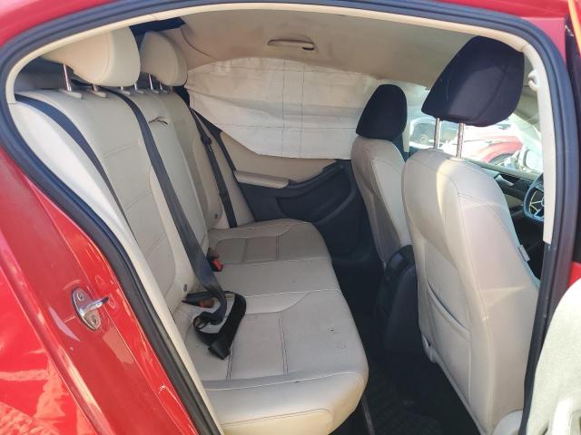 2018 VOLKSWAGEN JETTA SE 3VWDB7AJ1JM225292