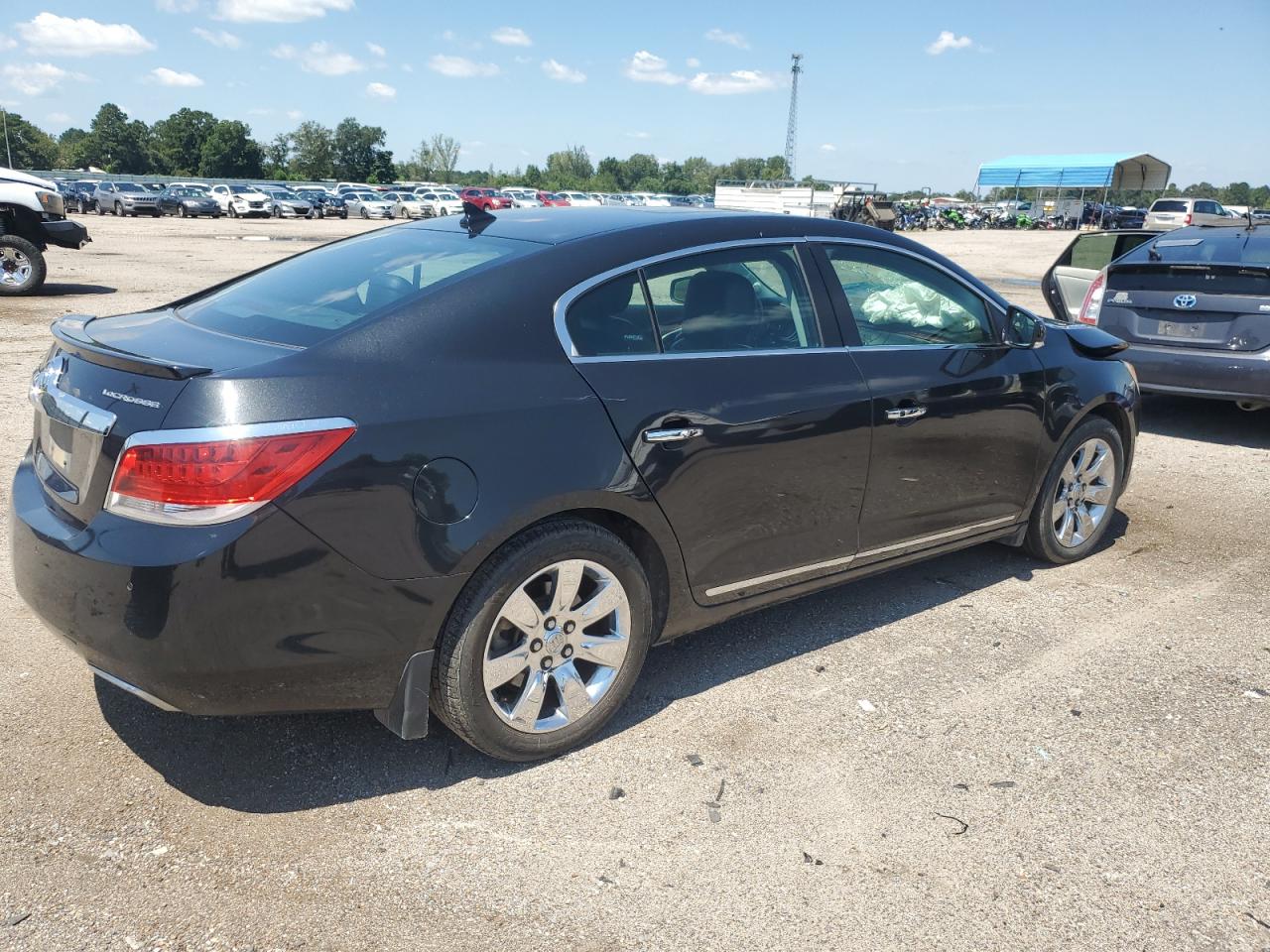 BUICK LACROSSE PREMIUM