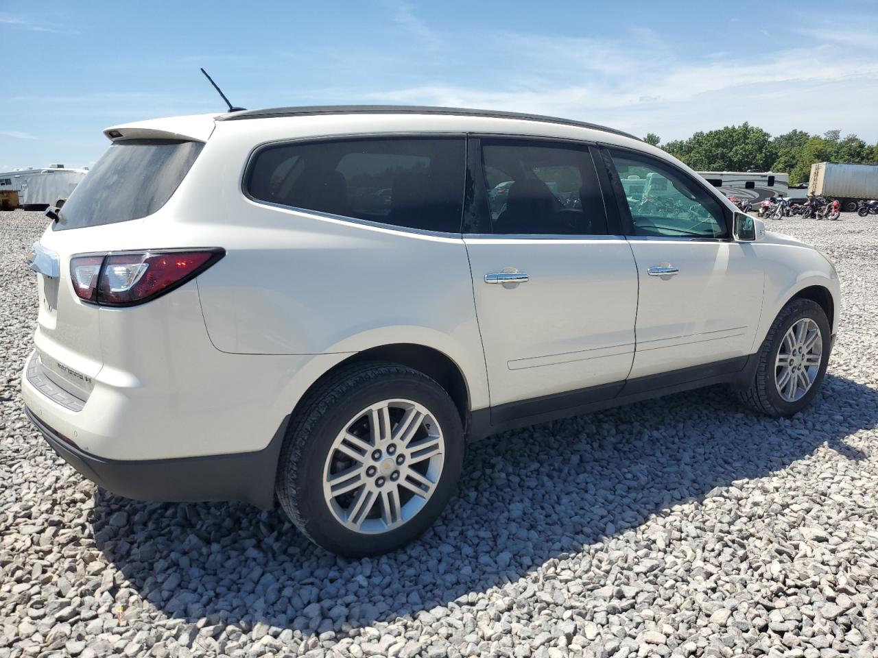 CHEVROLET TRAVERSE LT