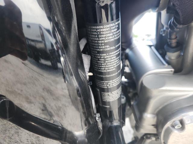 2015 HARLEY-DAVIDSON VRSCF VROD 1HD1HPH18FC801557