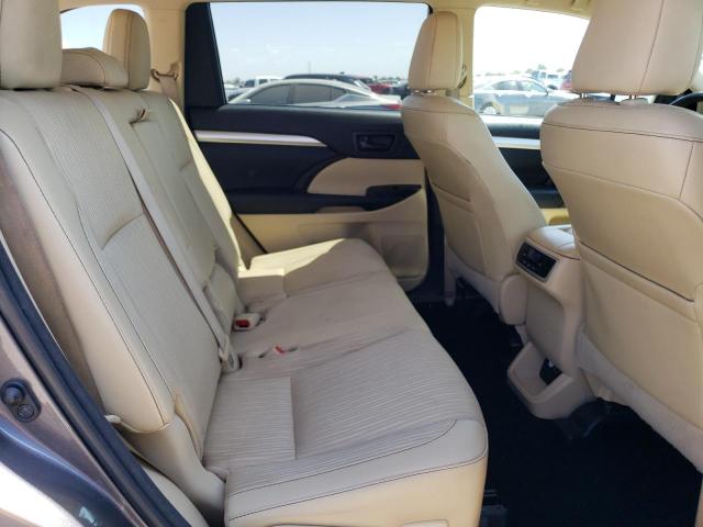 2016 TOYOTA HIGHLANDER LE 5TDZKRFH0GS141922