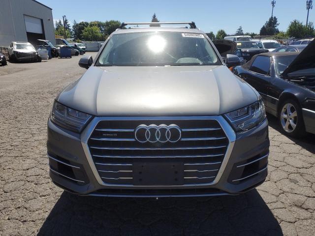 2017 AUDI Q7 PREMIUM WA1LAAF70HD014774