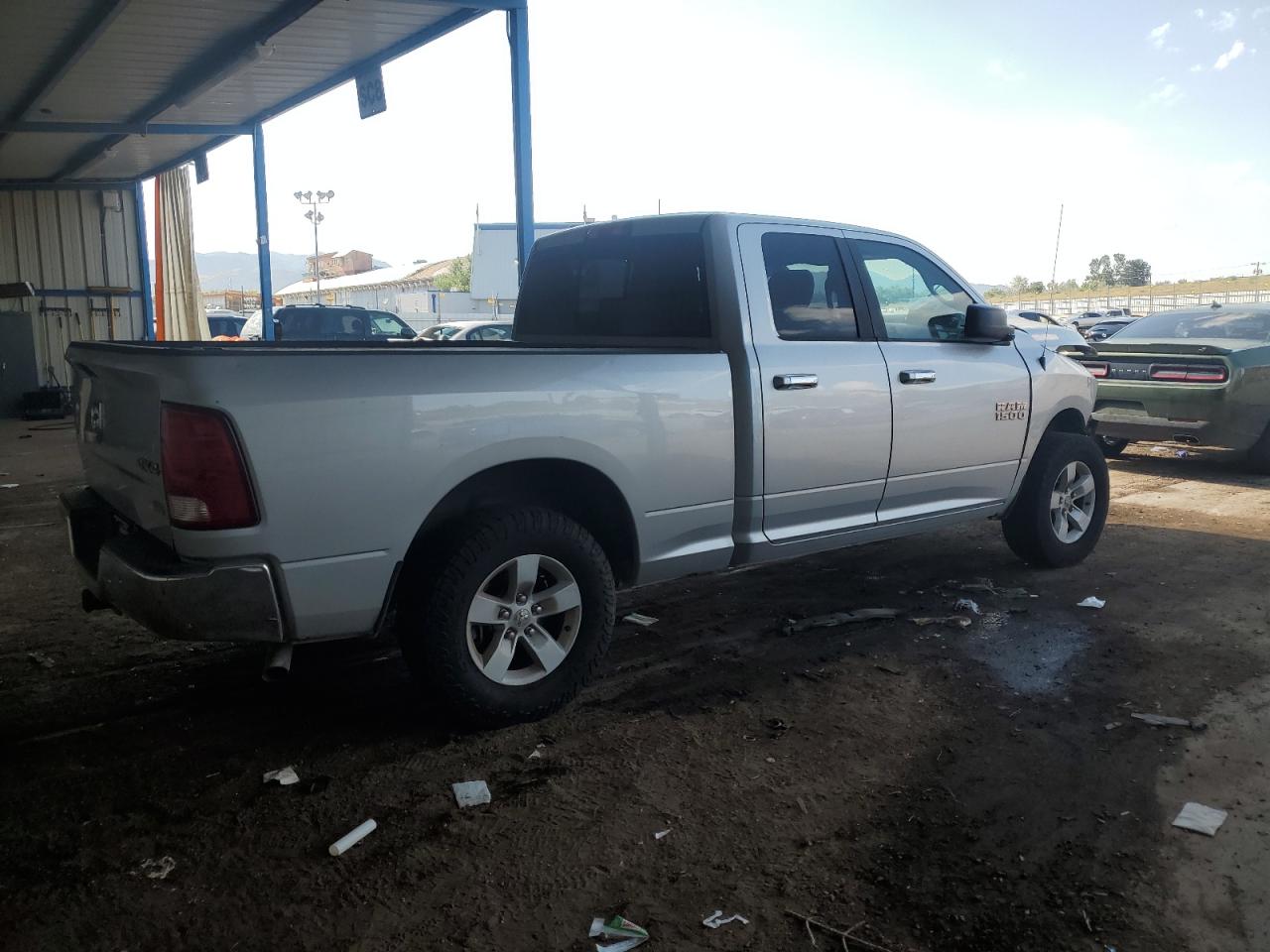 RAM 1500 SLT