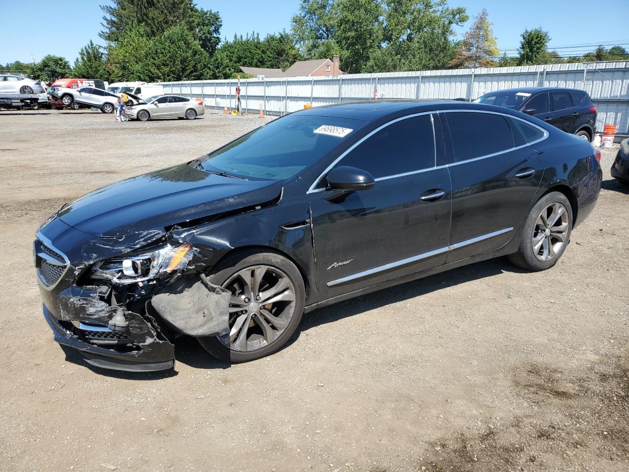 BUICK LACROSSE AVENIR