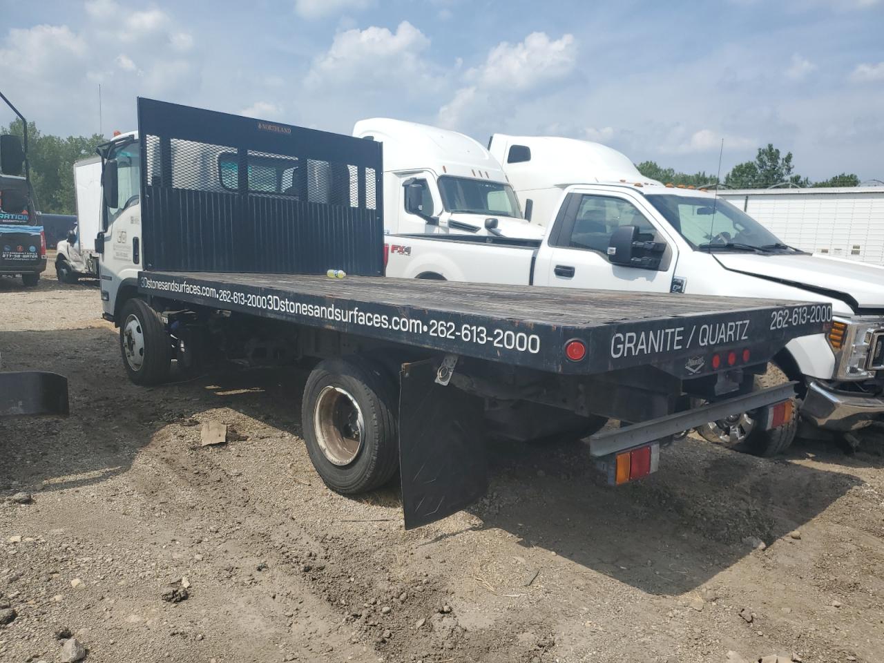 Lot #3234788379 2013 ISUZU NRR