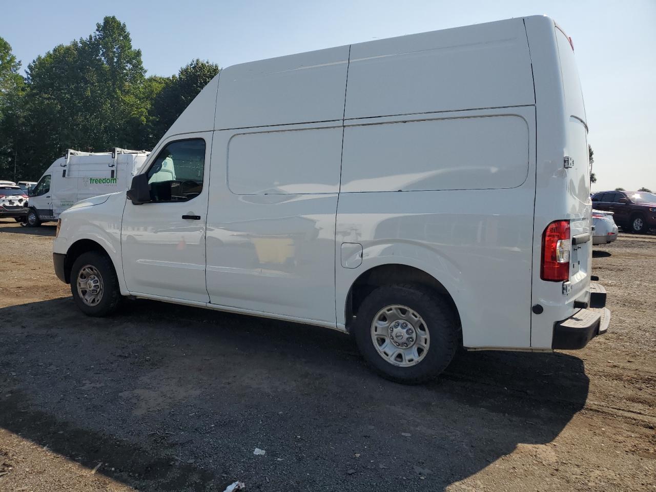 NISSAN NV2500 2500 S