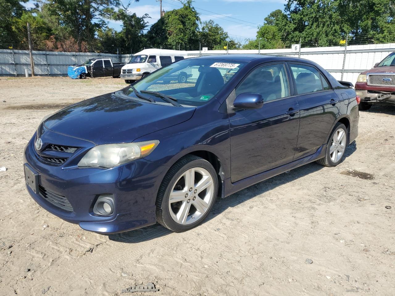 TOYOTA COROLLA BASE