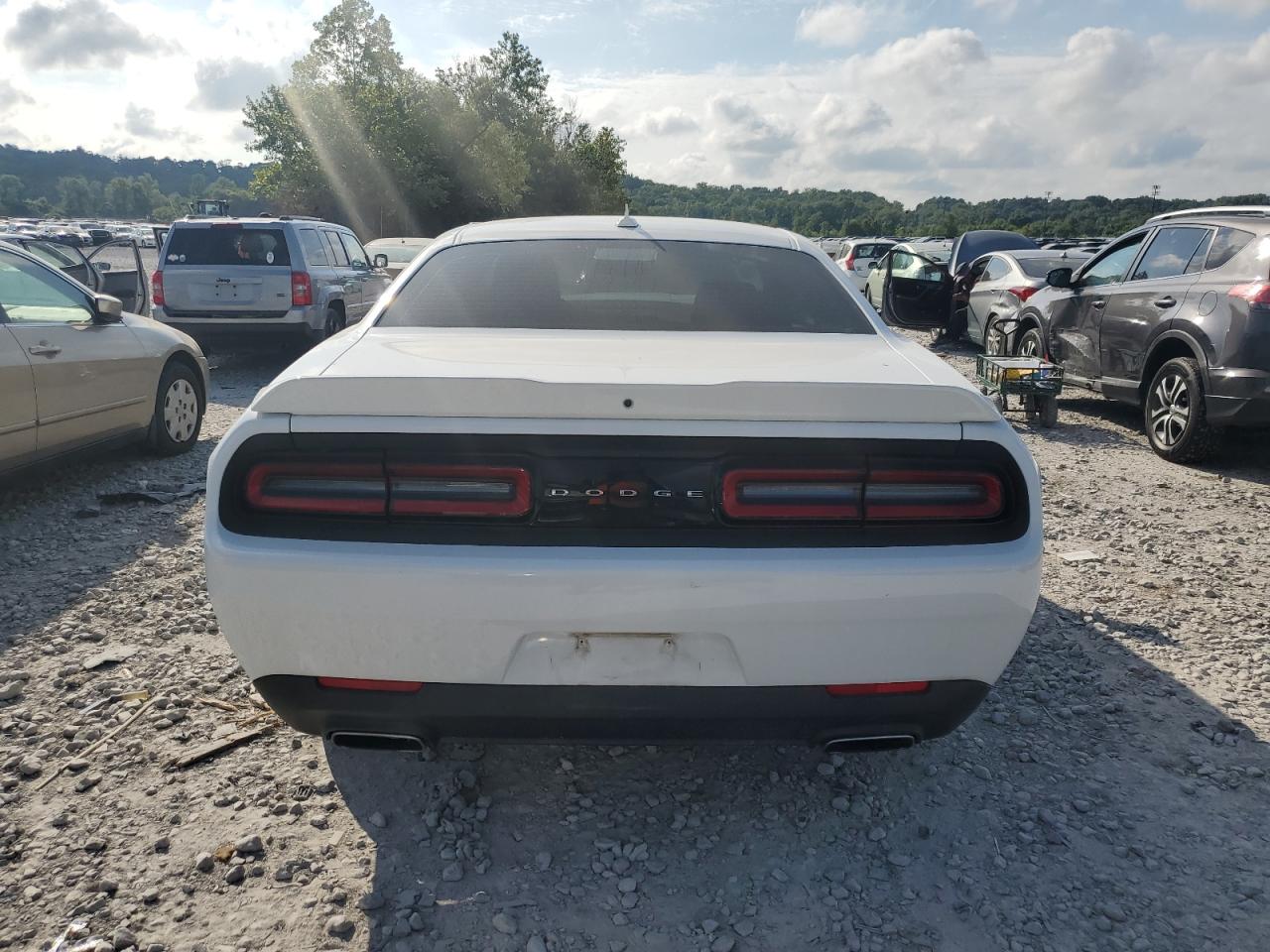 DODGE CHALLENGER SXT