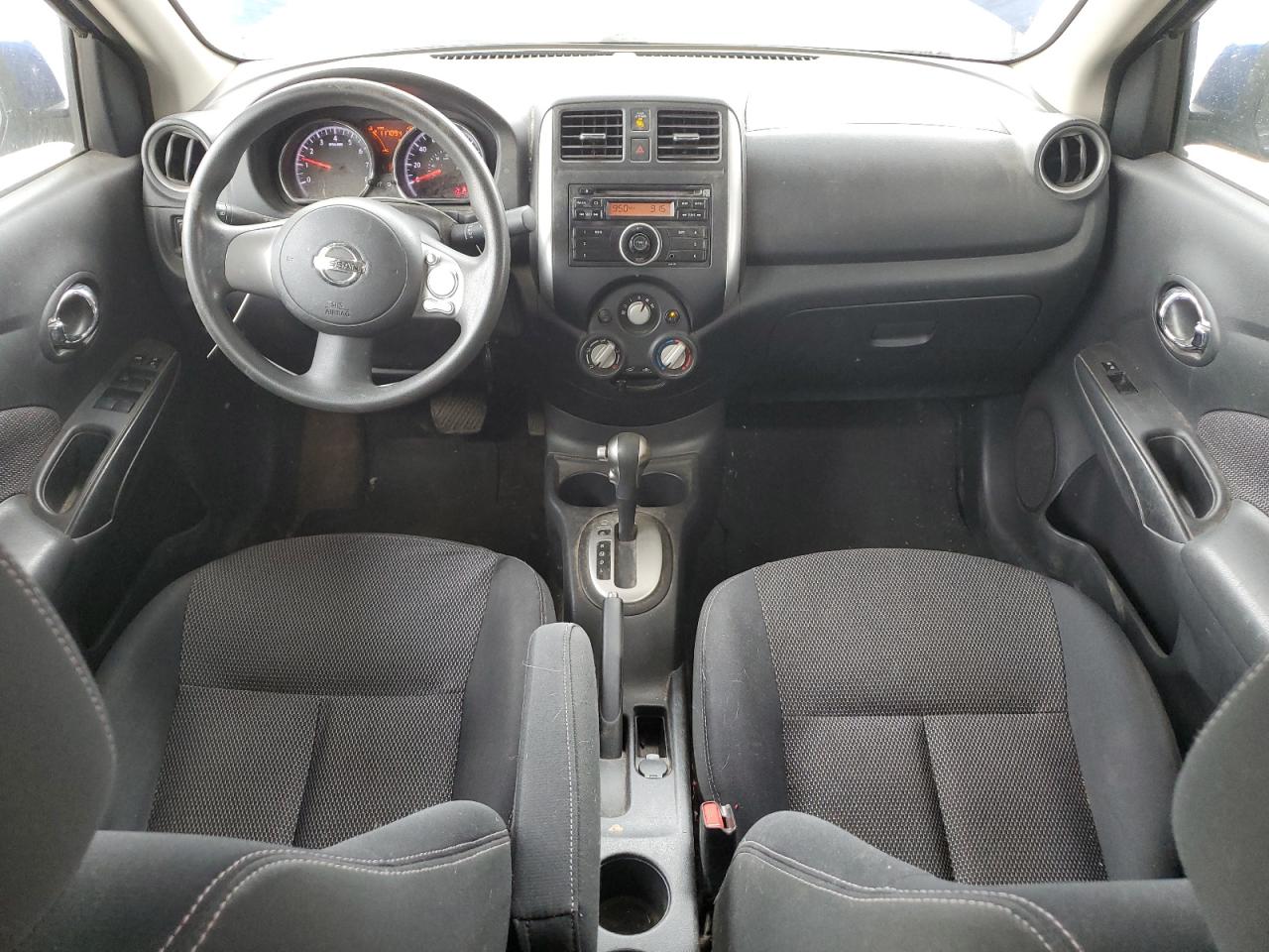 NISSAN VERSA S