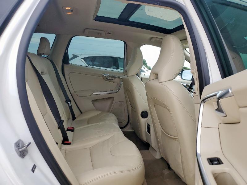 2015 VOLVO XC60 T5 PR YV440MDC6F2580796
