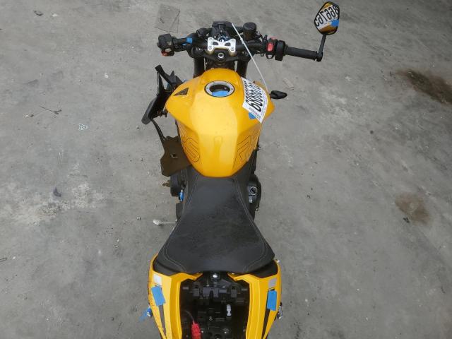 2025 TRIUMPH MOTORCYCLE STREET TRI SMTA614K4STCB1725