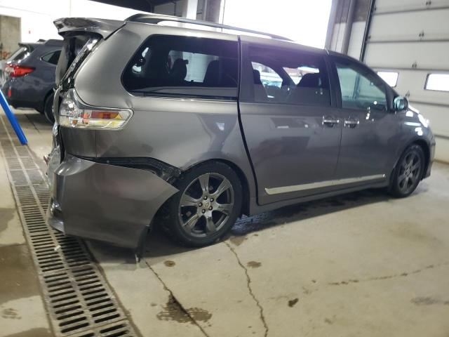 2017 TOYOTA SIENNA SE 5TDXZ3DC7HS825200