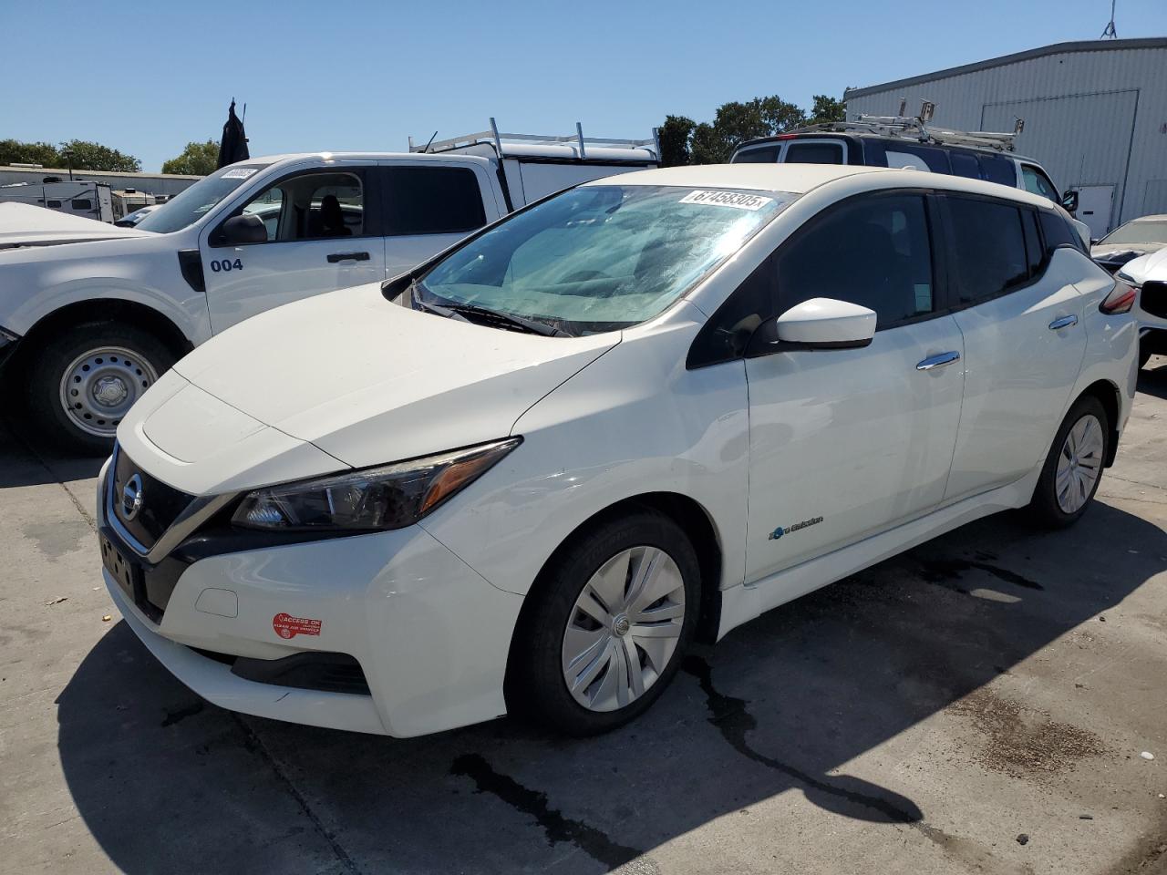 NISSAN LEAF S