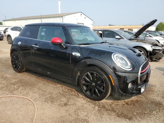 2016 MINI COOPER S WMWXP7C53G3B92811