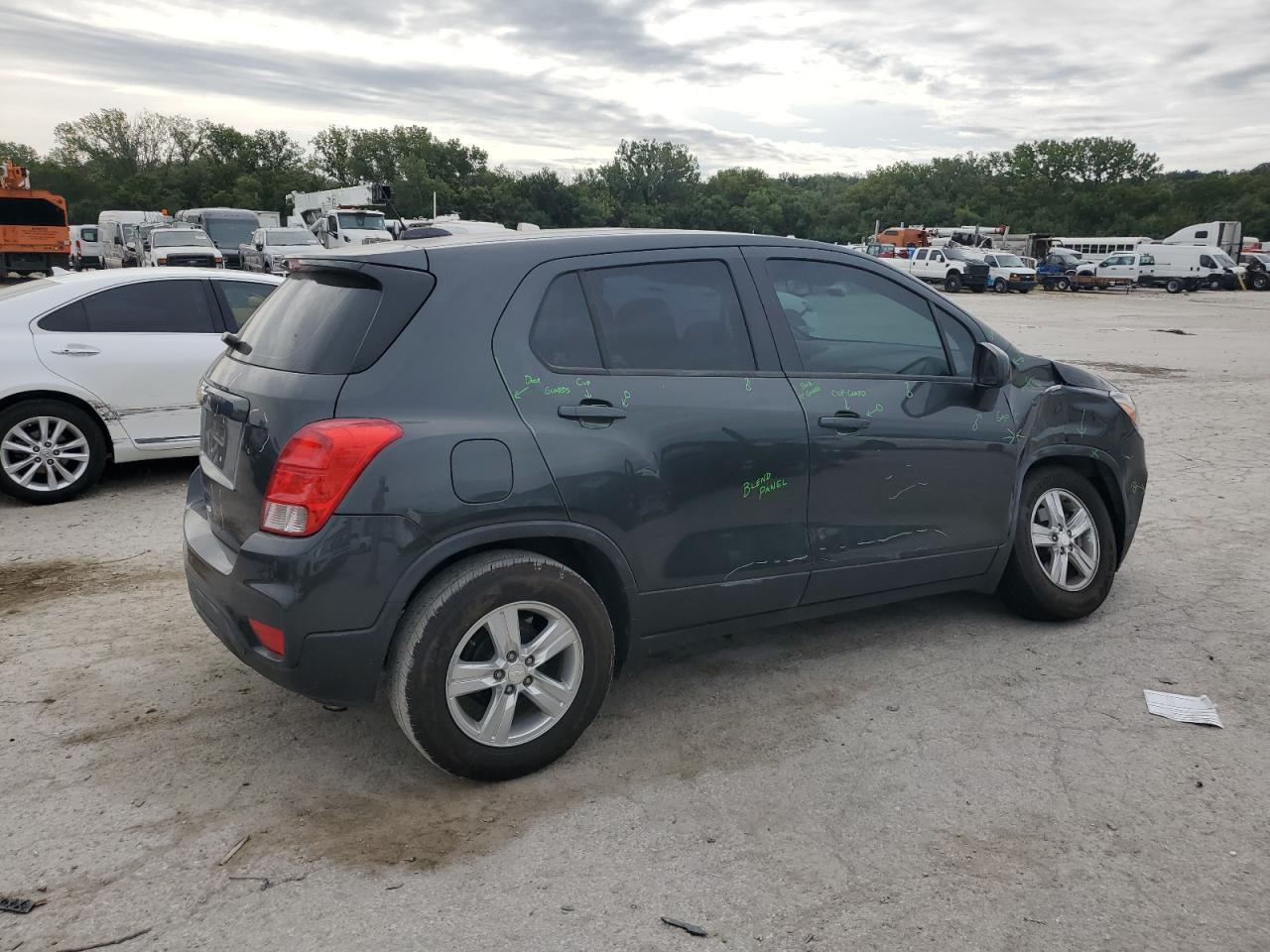 CHEVROLET TRAX LS