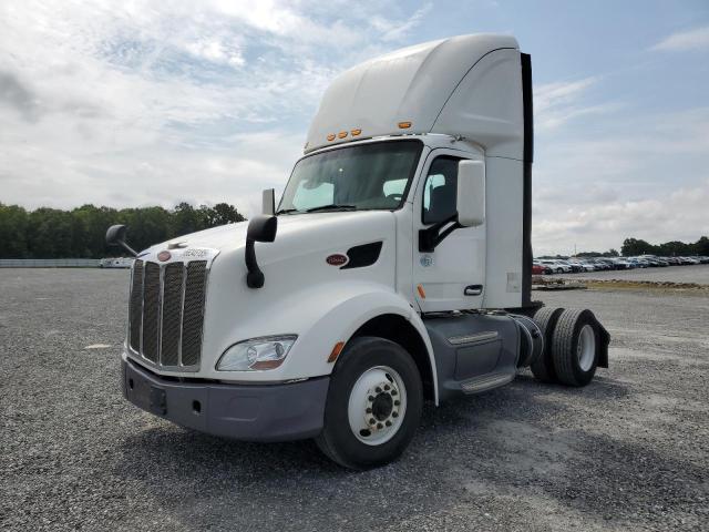 PETERBILT TRACTOR 579 2017 1XPBA48X1HD428810 photo #3