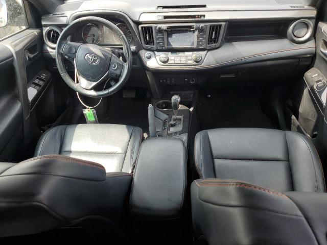 2018 TOYOTA RAV4 SE 2T3JFREV6JW740600