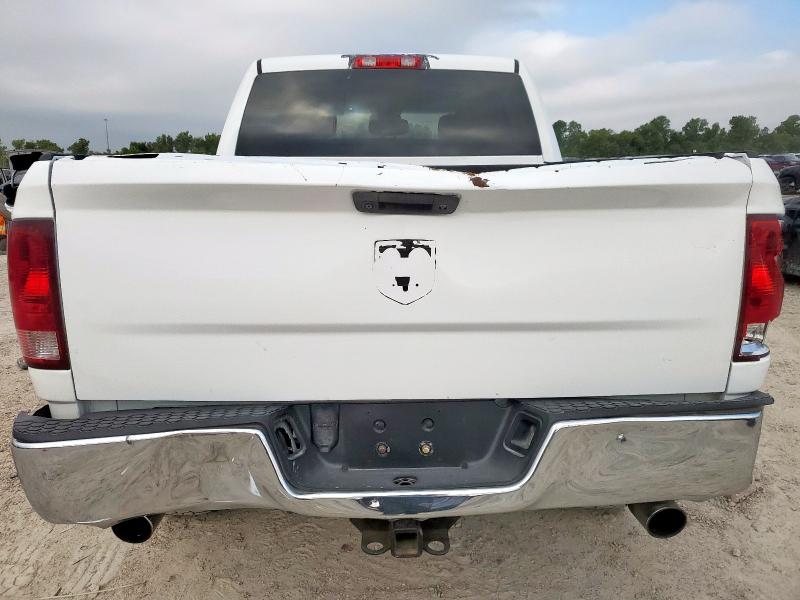 2016 RAM 1500 ST 3C6RR6KT3GG142542