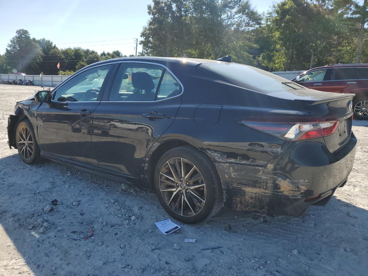 TOYOTA CAMRY SE NIGHT SHADE