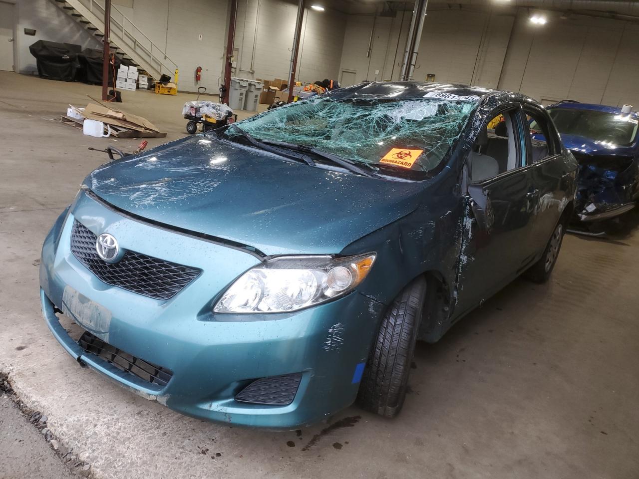 TOYOTA COROLLA BASE