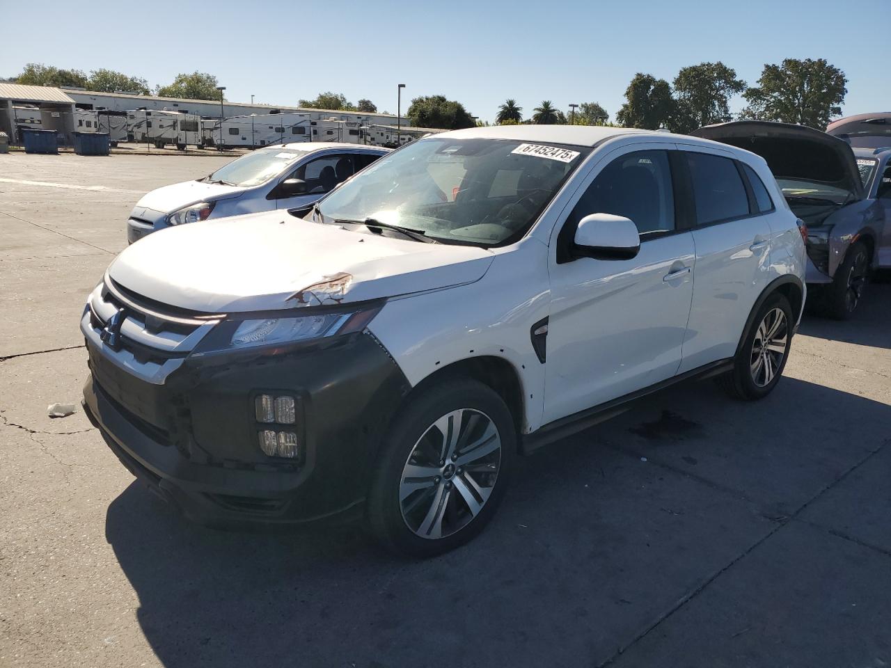 MITSUBISHI OUTLANDER ES