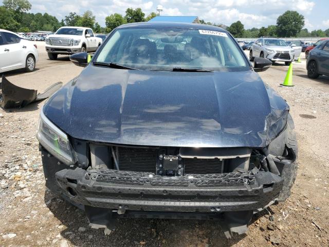 2017 VOLKSWAGEN PASSAT SEL 1VWCT7A31HC021758